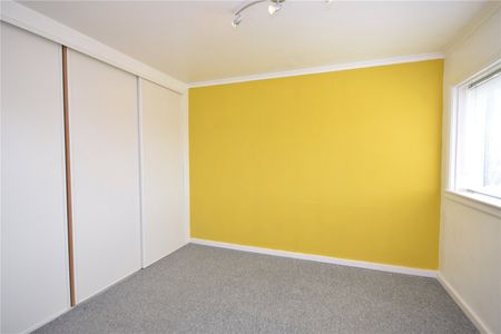 28, Sledmere Lane, Leeds, West Yorkshire, LS14 5DR - Photo 3