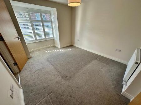 73 Ballyveigh Crescent, Antrim, BT41 2FL - Photo 3