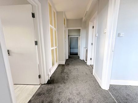 A 2 Bedroom Apartment Instruction to Let in St Leonards on Sea - Photo 2