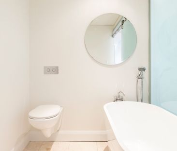 Charming Two Bedroom Home - Photo 2