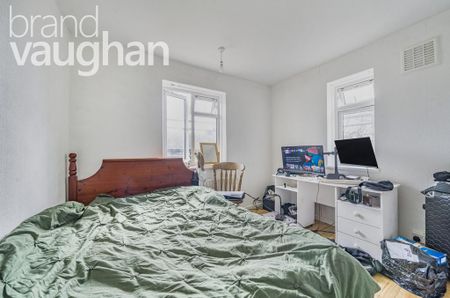 4 bedroom flat to rent - Photo 4