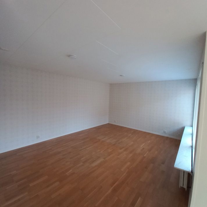 Frans Lindbergs väg 5 B, Tomelilla - Foto 1