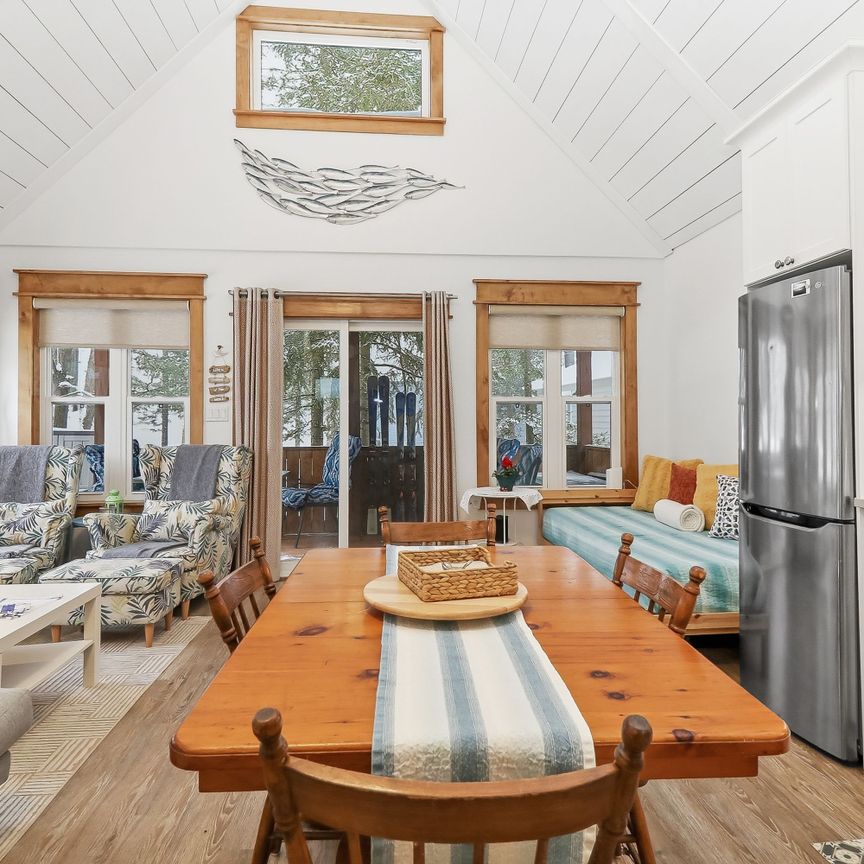 For Lease - 30 29th Street, Wasaga Beach, Ontario - Photo 1