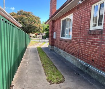 30 Young St, Burnside SA 5066 - House For Rent | Domain - Photo 2