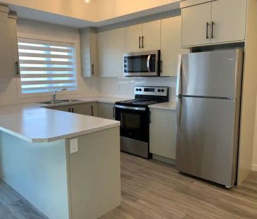 4506 47A Ave — 202 - Photo 1