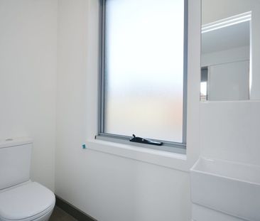 2/48 Gordon Street, Tullamarine, Vic 3043 - Photo 5