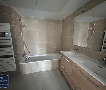 Location Appartement 3 pièces 92m² NICE 06000 - Photo 4