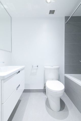 4555 Bonavista Avenue - Photo 3