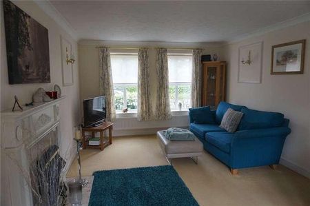 Withy Close, Romsey, Hampshire, SO51 - Photo 2