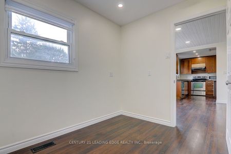 For Lease - 346 Annshiela Drive, Georgina, Ontario - Photo 3