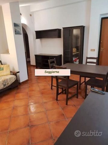 MONTE COMPATRI QUADRILOCALE ARREDATO Con TERRAZZO - Photo 2