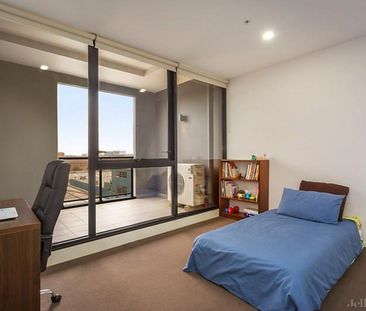 309/179 Boundary Road, North Melbourne - Photo 1