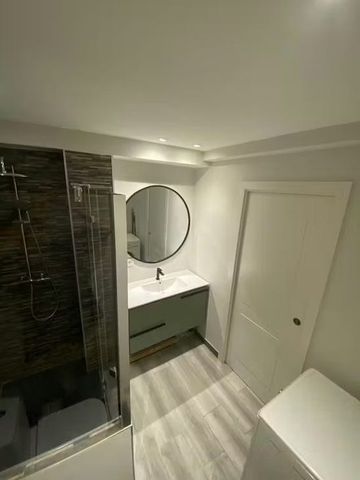 Calle de San Bernardo, Madrid, Community of Madrid 28015 - Photo 5