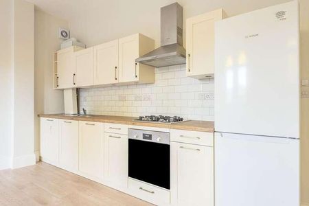 Chesham, Buckinghamshire, HP5 - Photo 3