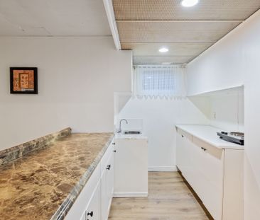 For Lease - 435 Melores Drive, Burlington, Ontario - Photo 1