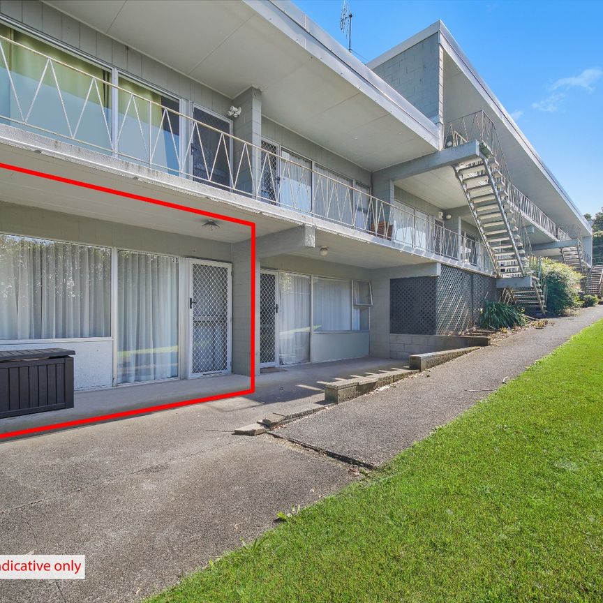 Cozy Furnished 1-Bedroom Unit in the Heart of Panmure - Photo 1