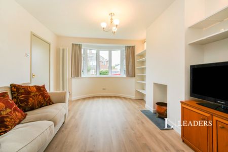 3 bedroom house to rent Studland Drive, Prestbury, Cheltenham, GL52 - Photo 3