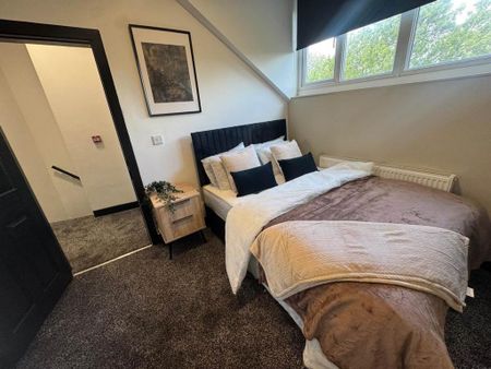 1 bedroom in a house share to rent - Photo 3