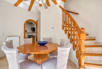 Villa for rent in Cumbre del Sol with 5 bedrooms