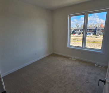 For Lease - 340 Raheen Court, Barrhaven, Ontario - Photo 4