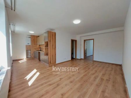 Pronájem moderního bytu 2+kk (57 m - Fotografie 2