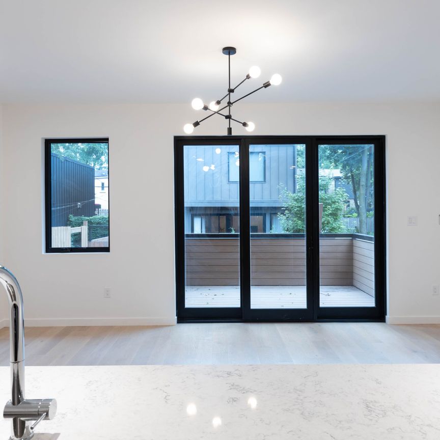 For Lease - 60 Jones Avenue Unit# C, Toronto, Ontario - Photo 1