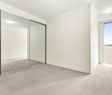 Spacious North-Facing Apartment in the Heart of Westmead - Photo 2