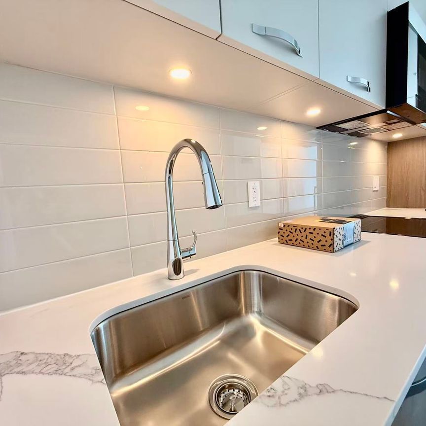 For Lease - 75 James Street Unit# 1605, Hamilton, Ontario - Photo 1