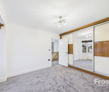 3 bedroom semi-detached house to rent - Photo 6