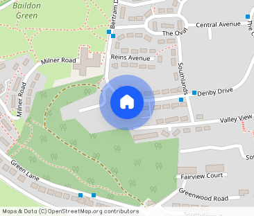 Knoll Gardens, BD17 - Photo 1