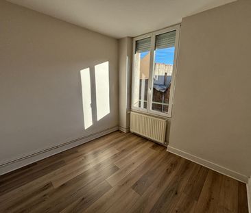 Appartement 2 pièces à louer St Étienne - 42100 / Réf: LA2110-COMPA... - Photo 5