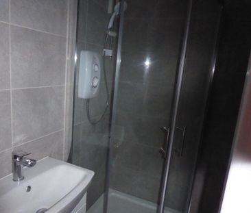 1 bedroom ground floor flat to rent - Photo 2