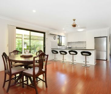 FURNISHED FAMILY HOME WITH POOL AND SOLAR POWER - Photo 3