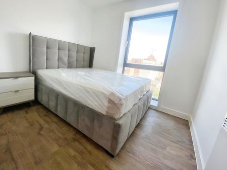 2 bedroom apartment to rent - Photo 5