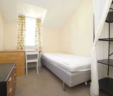 Sheldons Court, Winchcombe Street, Cheltenham, Gloucestershire, GL52 - Photo 1