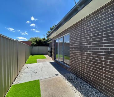 3/15 Everard Street, Glenroy VIC 3046 - Photo 4
