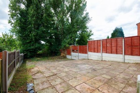 5 bedroom terraced house to rent - Photo 4