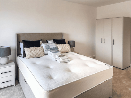 Donovan Way, Harrow, HA1 - Photo 2