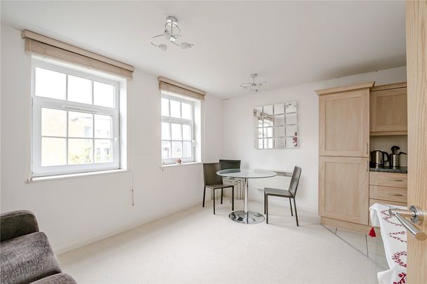 Cookham Road, Maidenhead, Berkshire, SL6 flat to rent - Photo 1