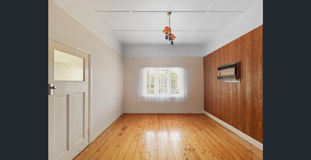 Charming and Well-presented home - Photo 1