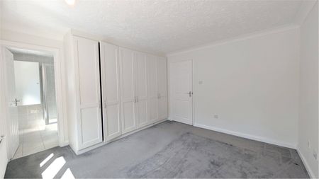 2 Bedroom Flat/Apartment to rent - Photo 4