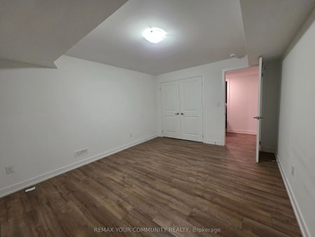 33-400 Finch Avenue #bsmt - Photo 4