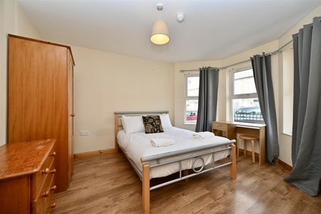 34C Edinburgh Street, Belfast, BT9 7DS - Photo 2