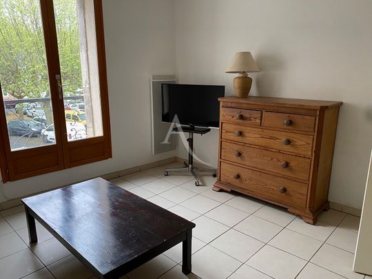Location Appartement 4 pièces 69m² - Photo 1
