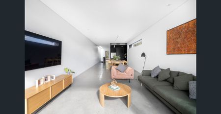 Architect-Designed Executive Residence | Luxury Living in Mount Lawley - Photo 4