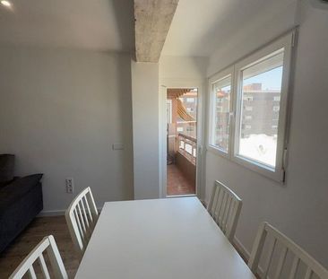 4 room luxury Flat for rent in Valencia - Photo 4