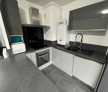 Location Appartement 2 pièces 49m² LOOS 59120 - Photo 4