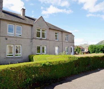 3 bedroom flat to rent - Photo 2