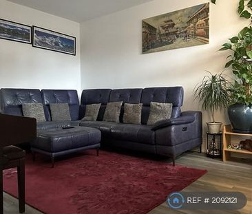 4 bedroom detached house to rent - Photo 1