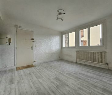 Location Appartement 2 pièces 34m² BEAUMONT 63110 - Photo 2